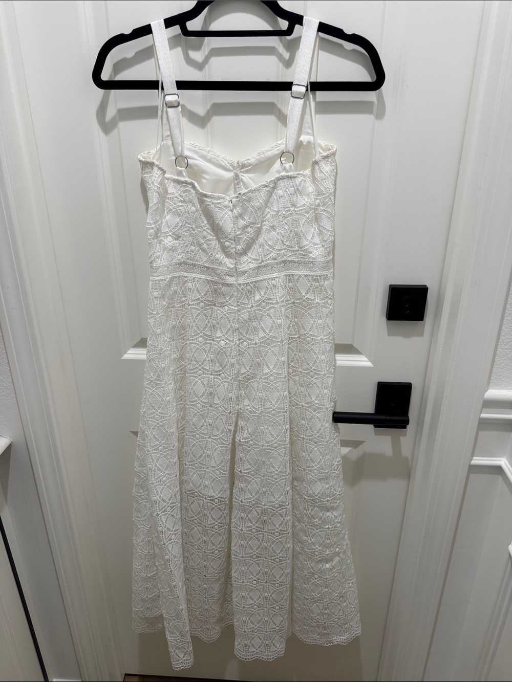 Astr White Lace Bustier Midi Dress - Picture 5 of 6